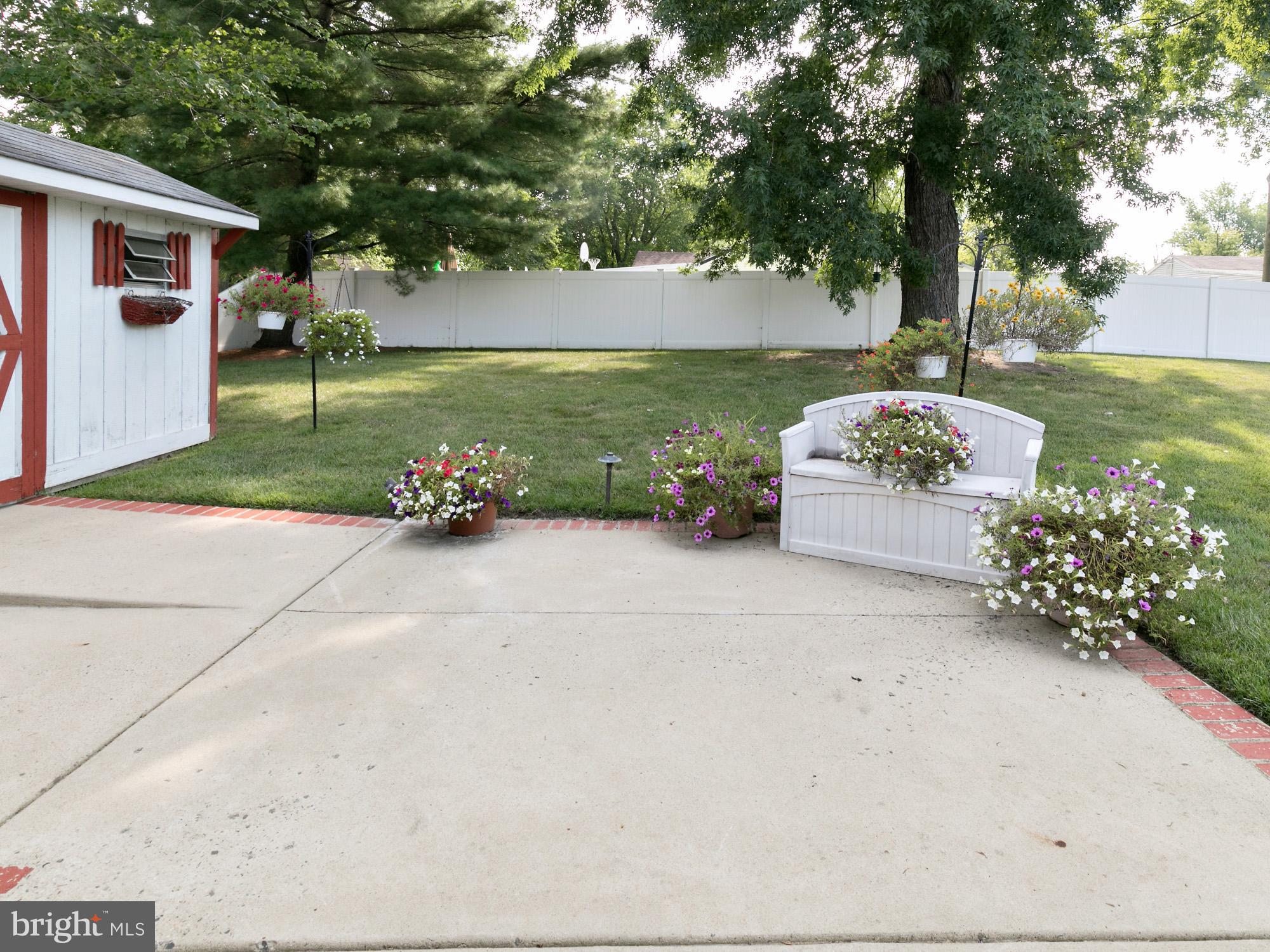 22 Gladwyn Road Marlton, NJ 08053 - Photo 24 of 28 Nicely Landscaped