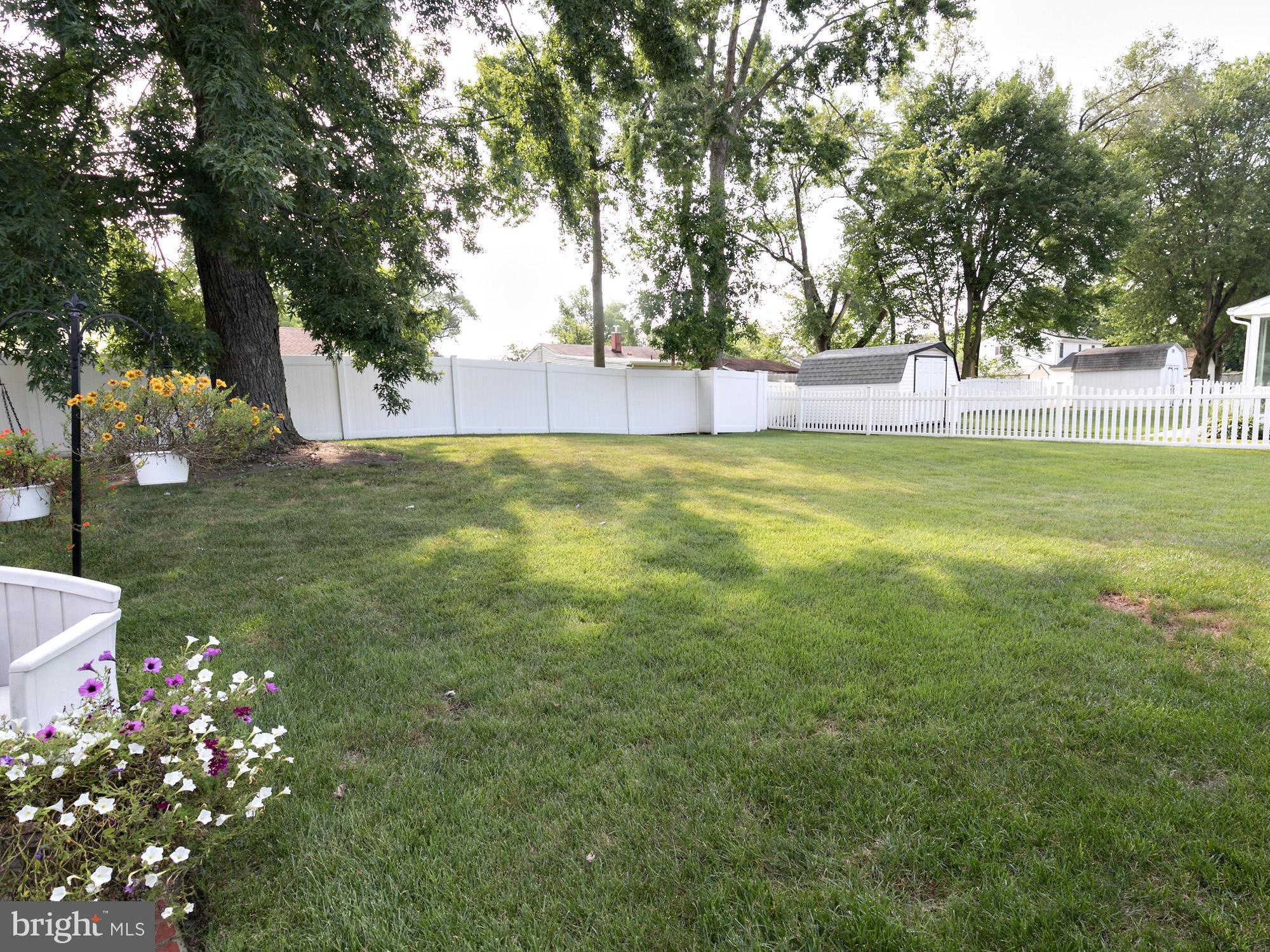 22 Gladwyn Road Marlton, NJ 08053 - Photo 25 of 28 Large fenced yard