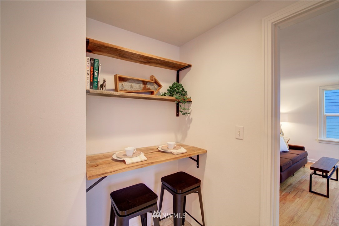 326 Wells Avenue North Renton, WA 98057 - Photo 14 of 33 Gallery Image 14