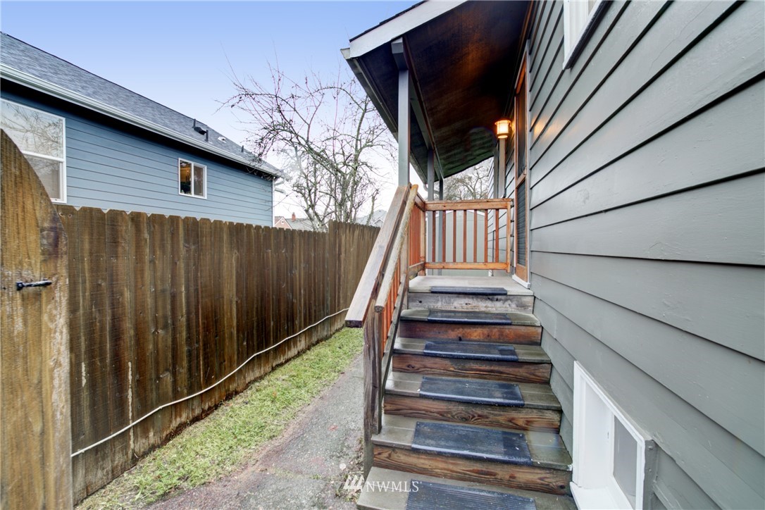 326 Wells Avenue North Renton, WA 98057 - Photo 23 of 33 Gallery Image 23