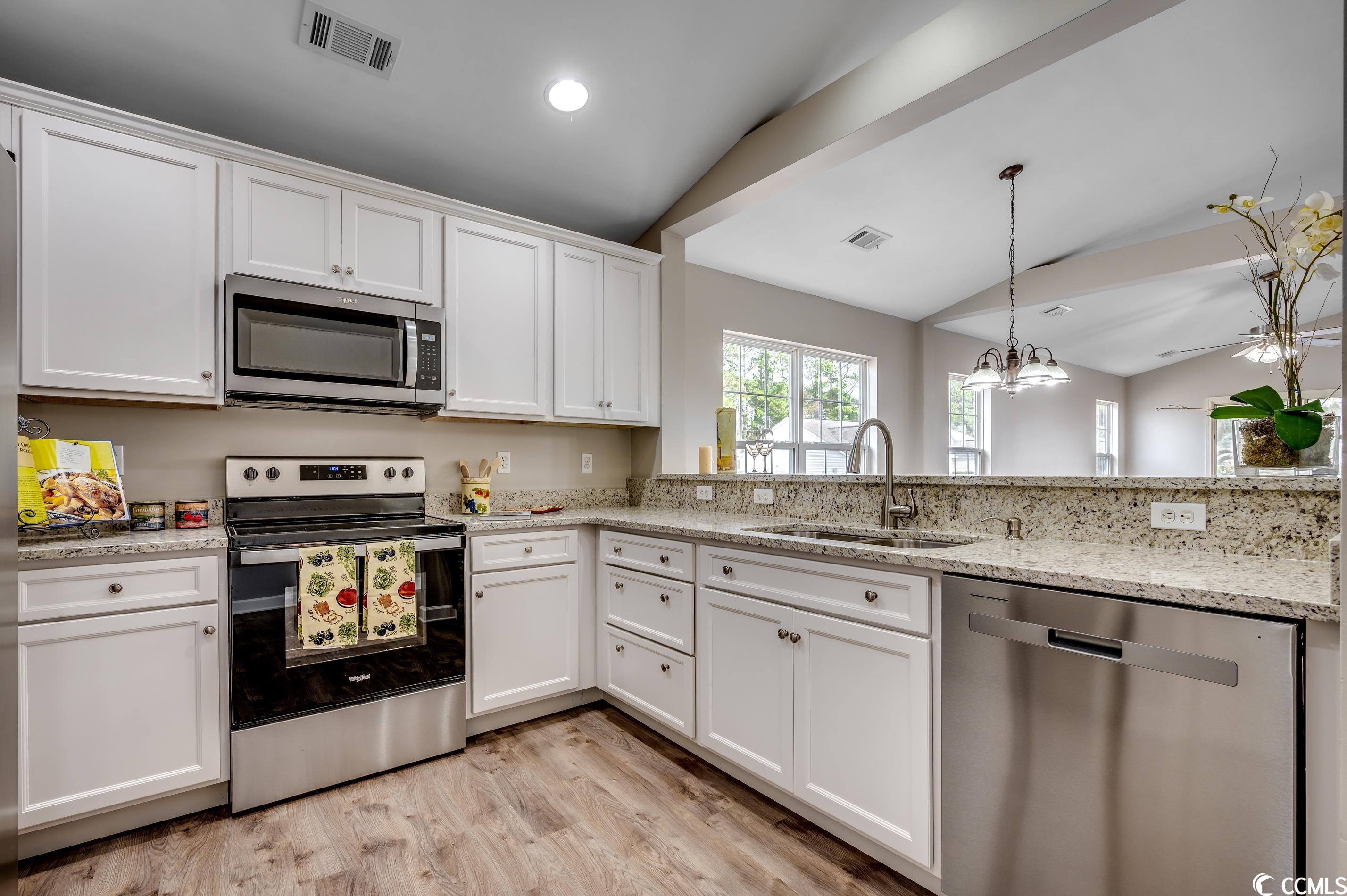 1001 Castle Rock Court Murrells Inlet, SC 29576 - Photo 4 of 33 Gallery Image 4