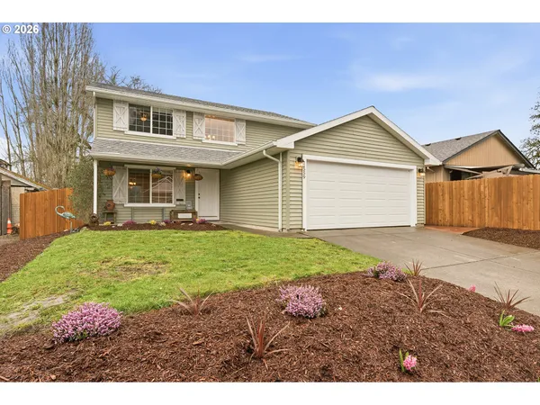 $525,000 | 1559 East 2nd Street, Newberg, OR 97132