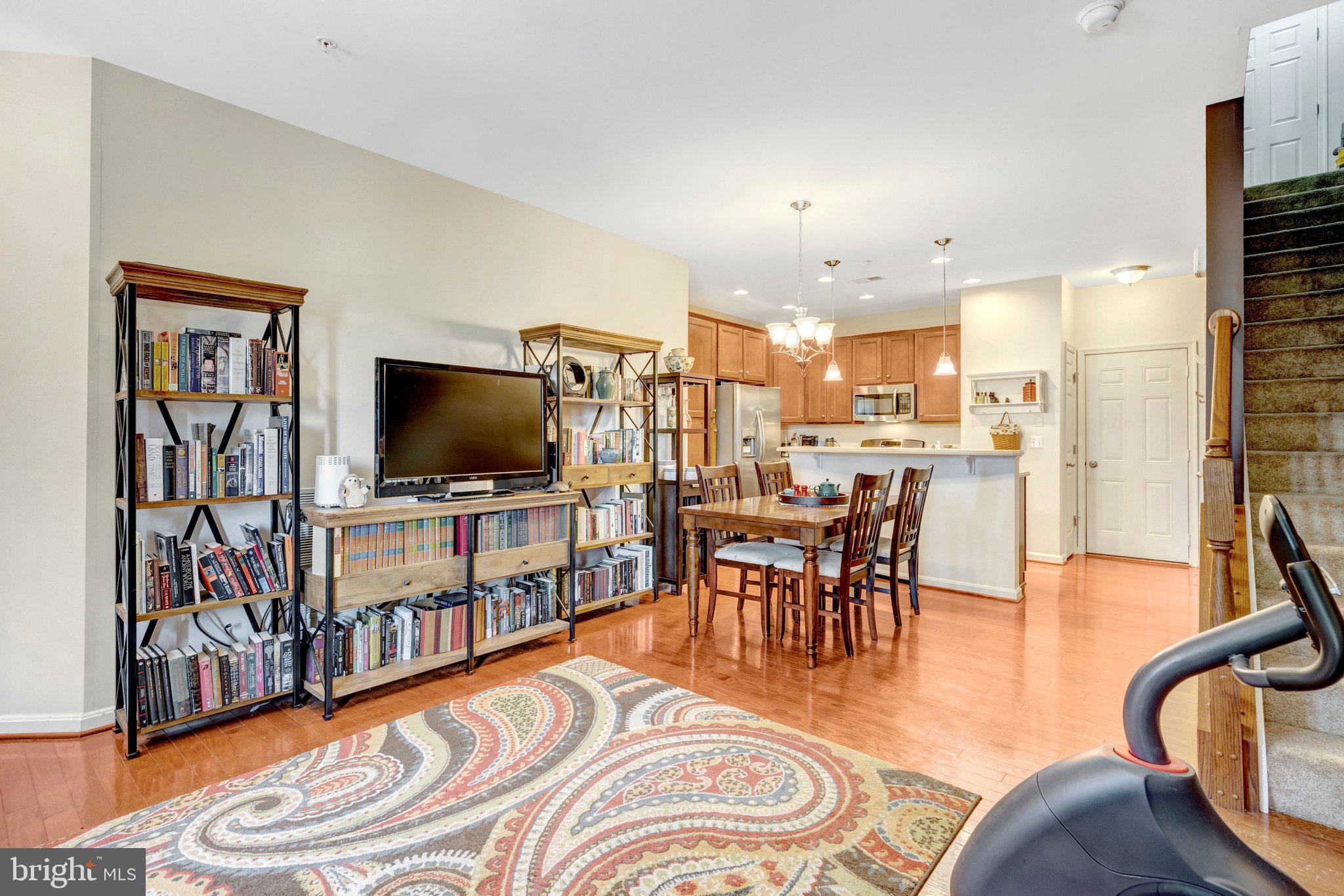 9431 Stonewall Road Manassas, VA 20110 - Photo 3 of 22