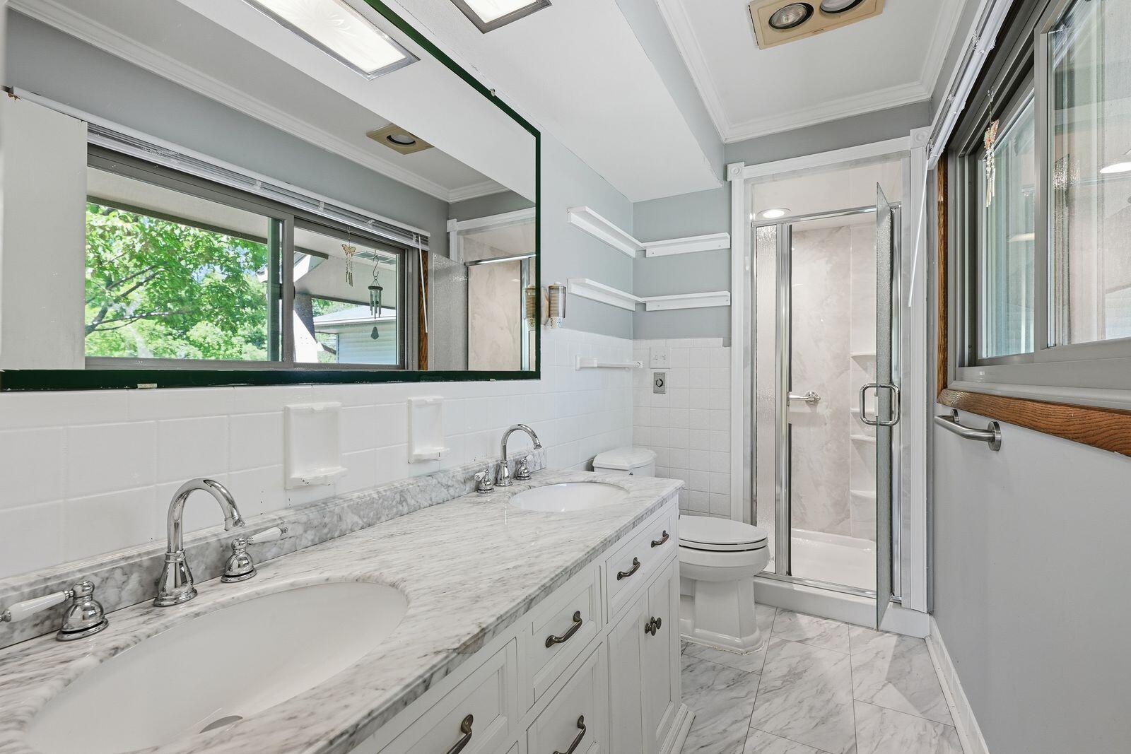 611 West Mequon Road Mequon, WI 53092 - Photo 27 of 36 27
