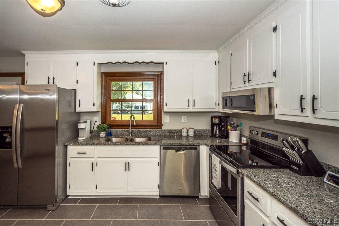 7345 Creek Ridge Road Henrico, VA 23231 - Photo 10 of 36 Gallery Image 10