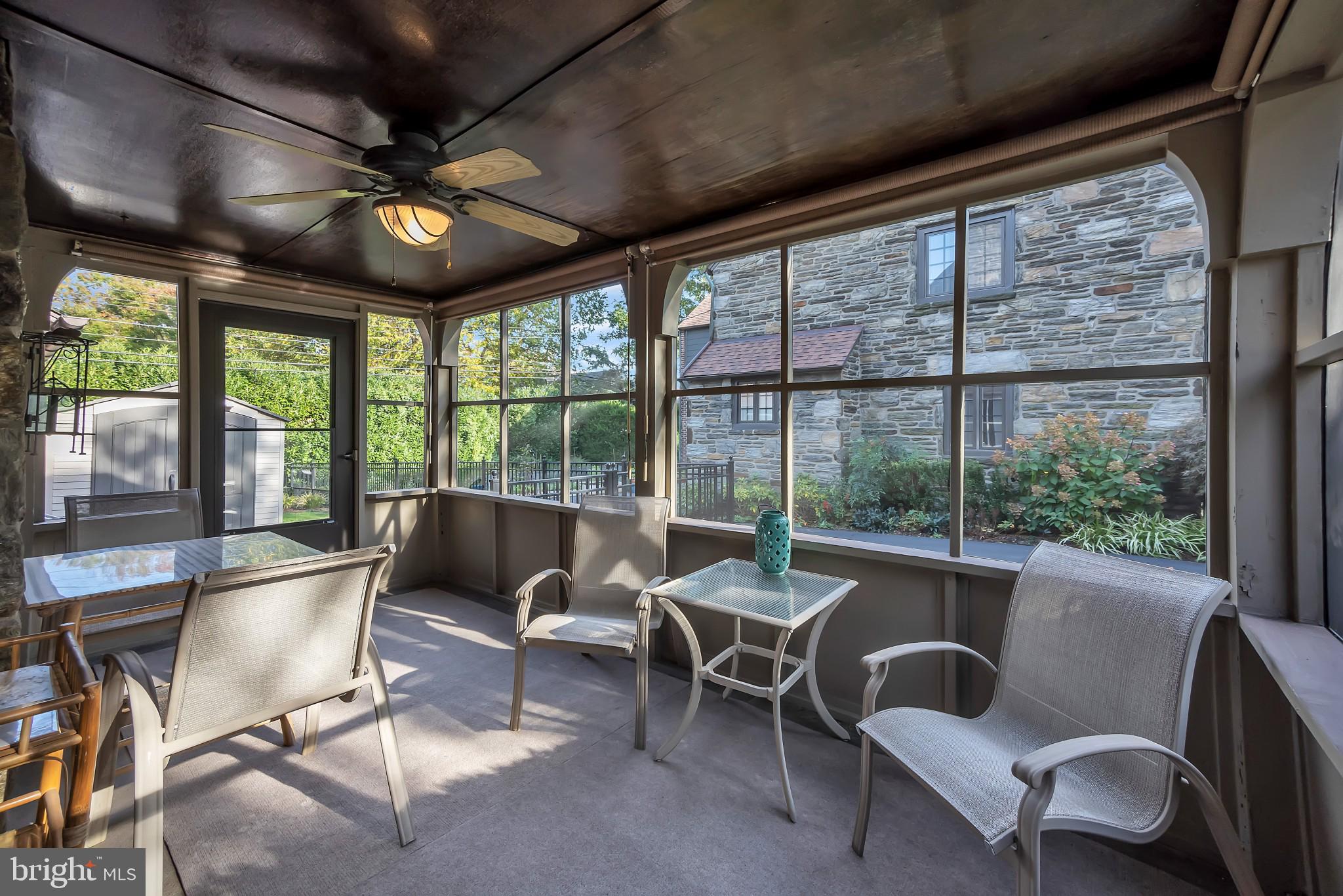 463 Derwyn Road Drexel Hill, PA 19026 - Photo 6 of 23 Sunroom off of living room