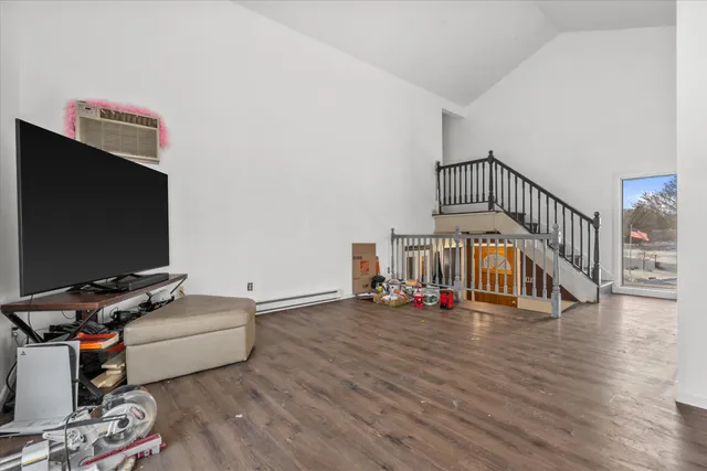 $394,900 | W277S8860 Lakeside Drive, Vernon, WI 53149