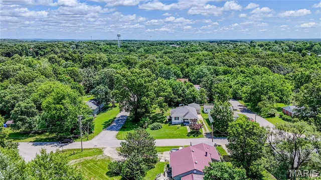 $135,000 | 504 North Pine Street, Richland, MO 65556