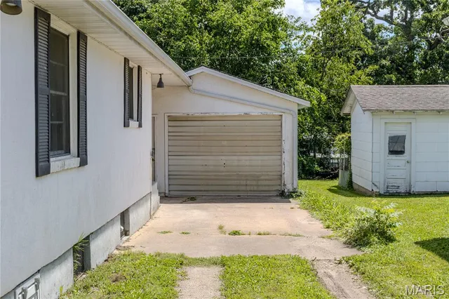 $135,000 | 504 North Pine Street, Richland, MO 65556