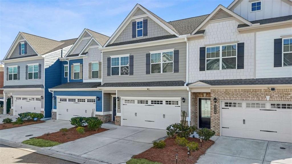 1130 Fuzz Street Lawrenceville, GA 30046 - Photo 3 of 37