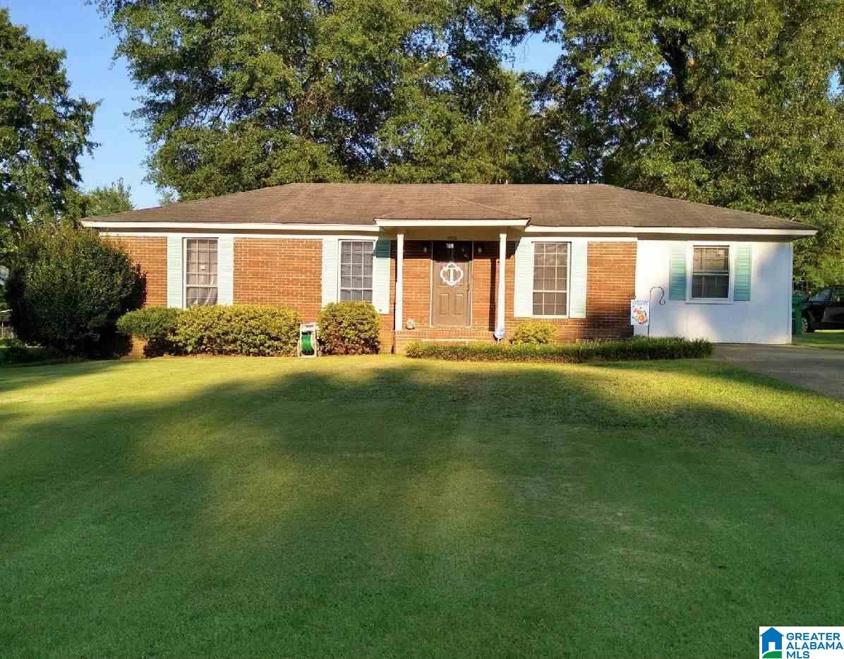 3302 Livingston Trace Sylacauga, AL 35150 - Photo 1 of 13