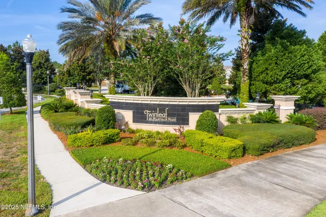 $1,900 | 6633 Jefferson Garden Court, Jacksonville, FL 32258