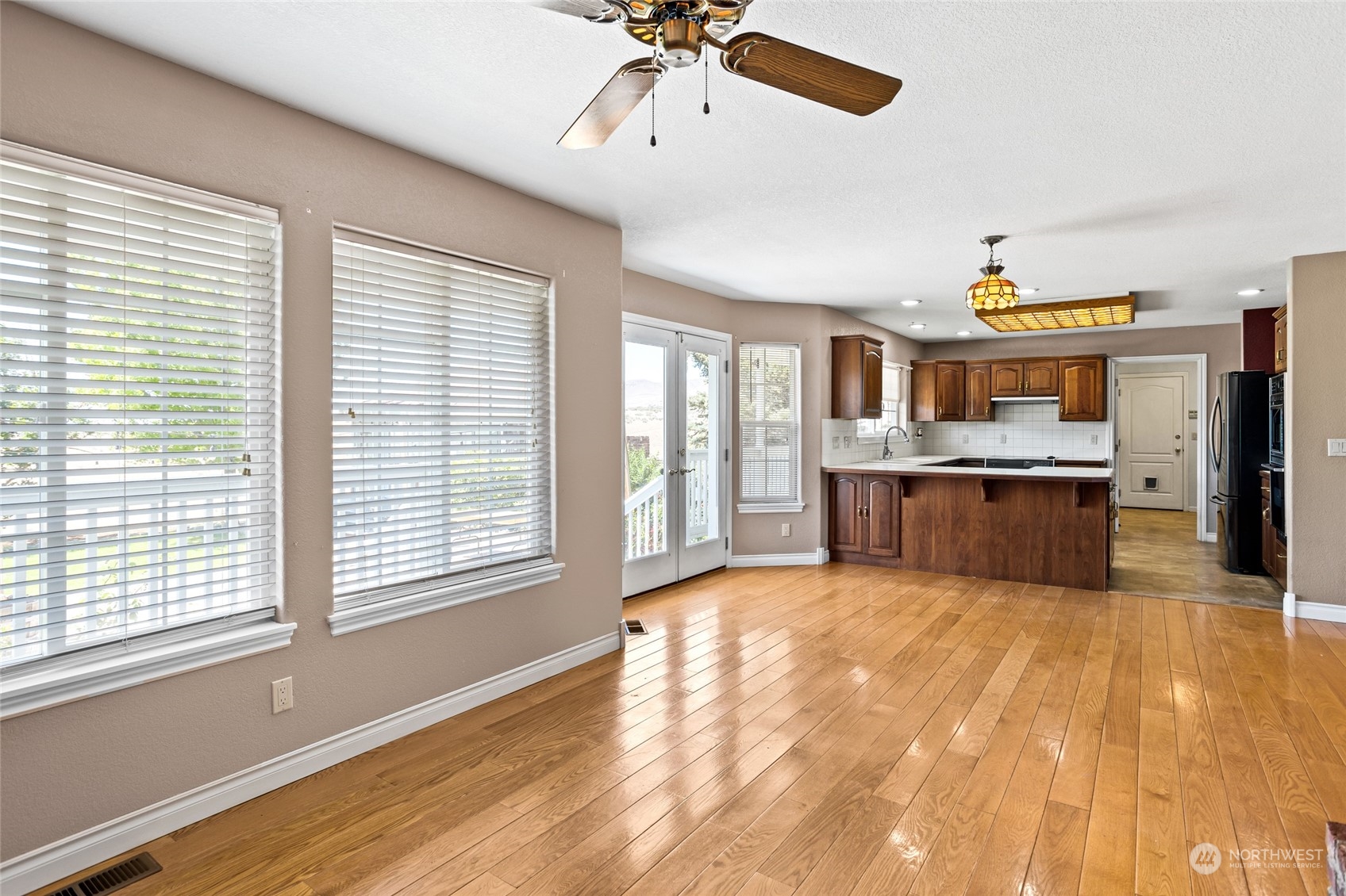 830 St Hilaire Road Yakima, WA 98901 - Photo 10 of 39
