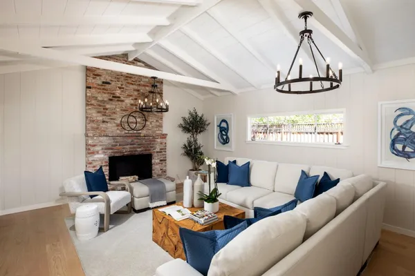 $4,995,000 | 617 Giralda Drive, Los Altos, CA 94024