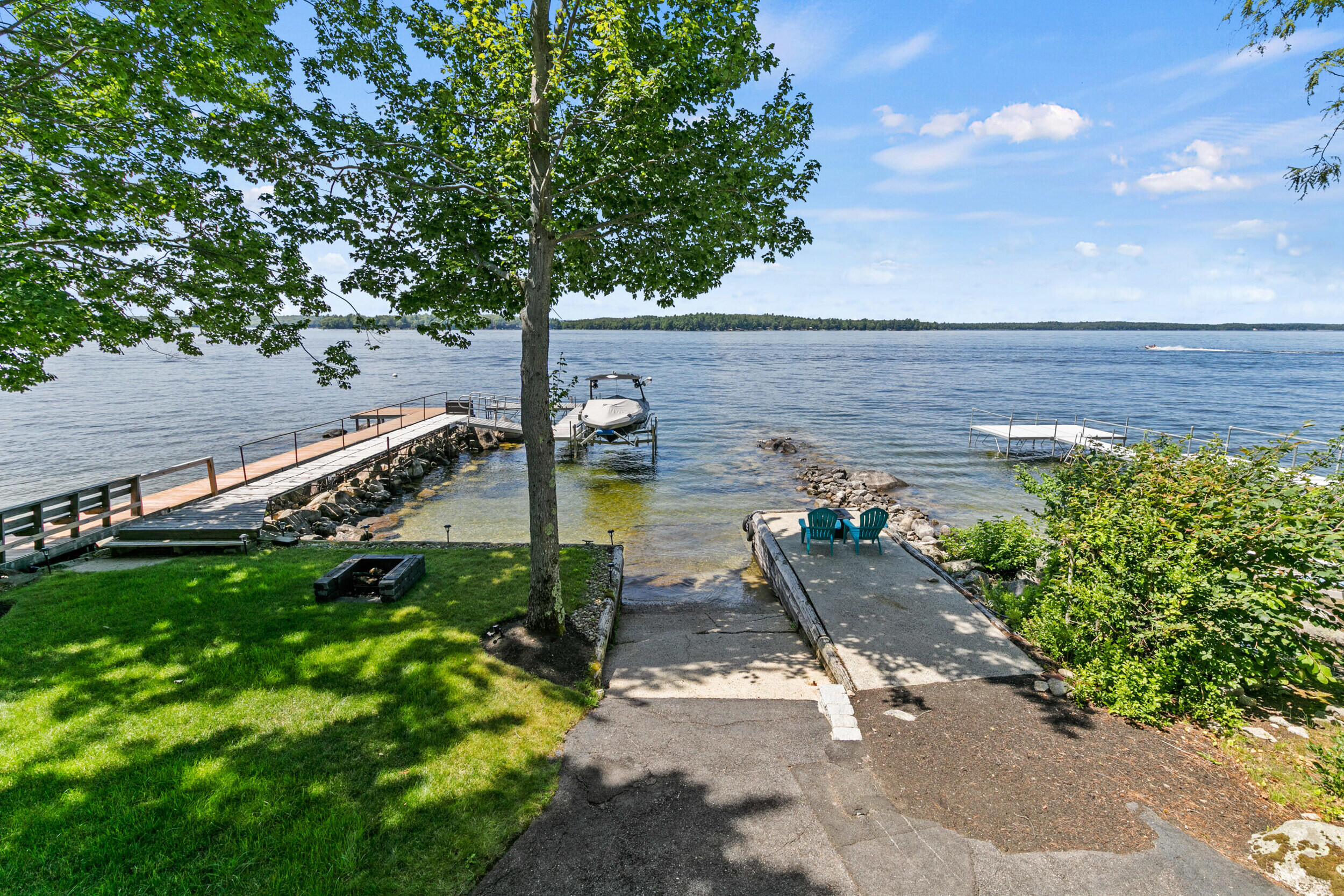 121-126 Whites Point Road Standish, ME 04084 - Photo 2 of 22 7.22