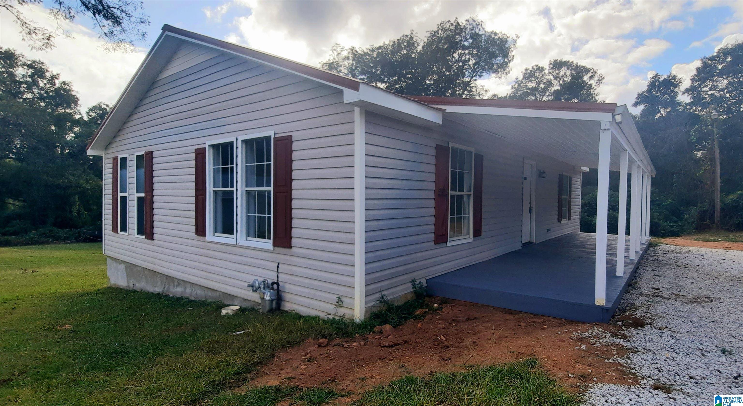 26 5th Street West Wedowee, AL 36278 - Photo 1 of 18