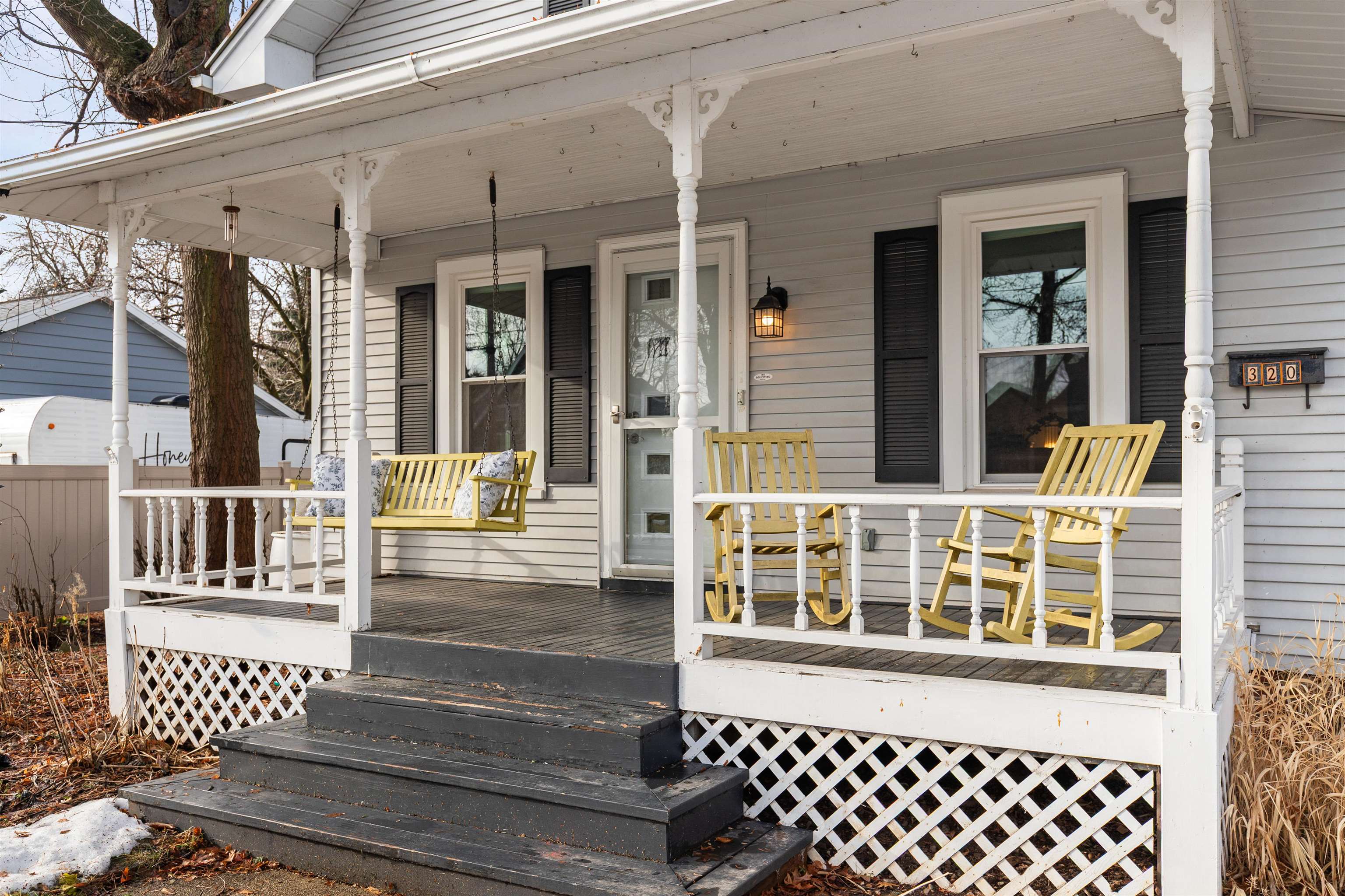 320 11th Street Neenah, WI 54956 - Photo 2 of 46