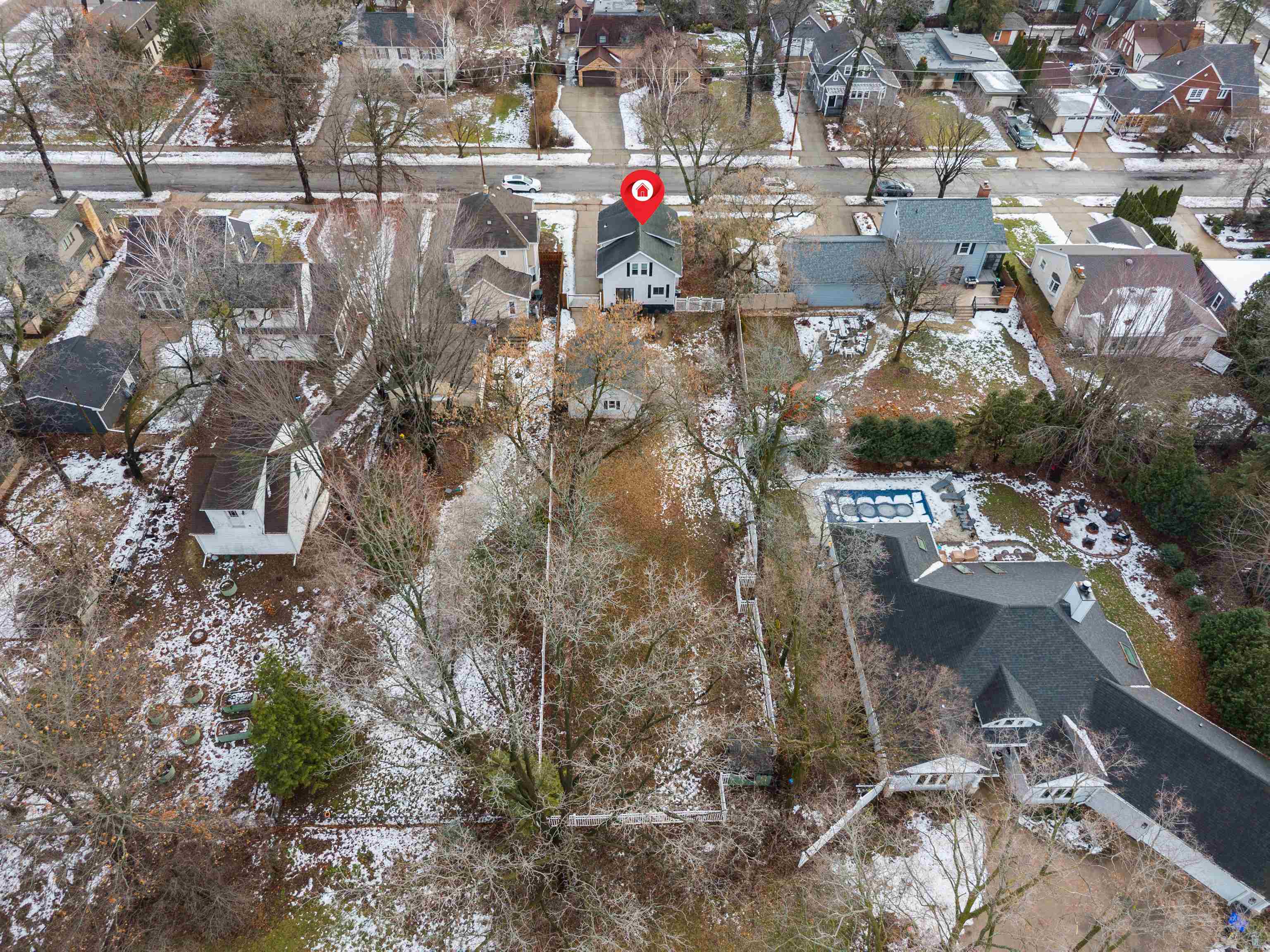 320 11th Street Neenah, WI 54956 - Photo 5 of 46