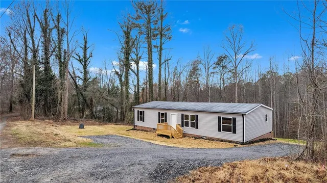 $227,900 | 2113 Green Haven Court, Morganton, NC 28655