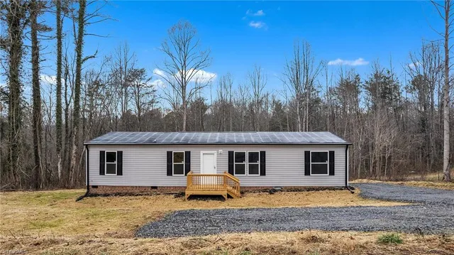 $227,900 | 2113 Green Haven Court, Morganton, NC 28655
