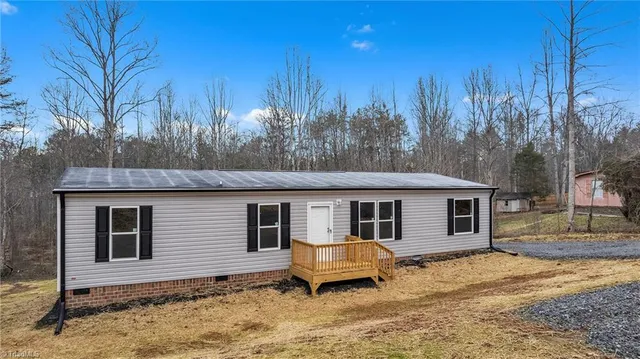 $227,900 | 2113 Green Haven Court, Morganton, NC 28655