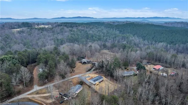 $227,900 | 2113 Green Haven Court, Morganton, NC 28655