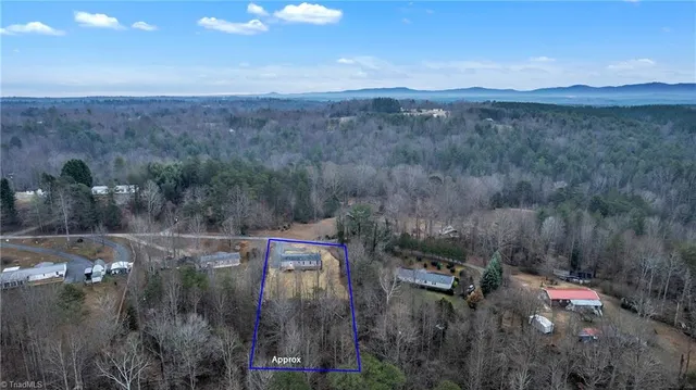 $227,900 | 2113 Green Haven Court, Morganton, NC 28655