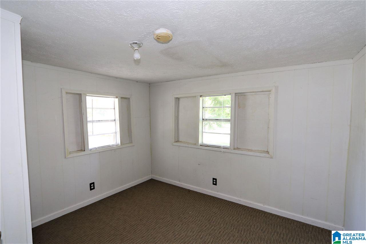 515 Tuskegee Street Talladega, AL 35160 - Photo 10 of 15