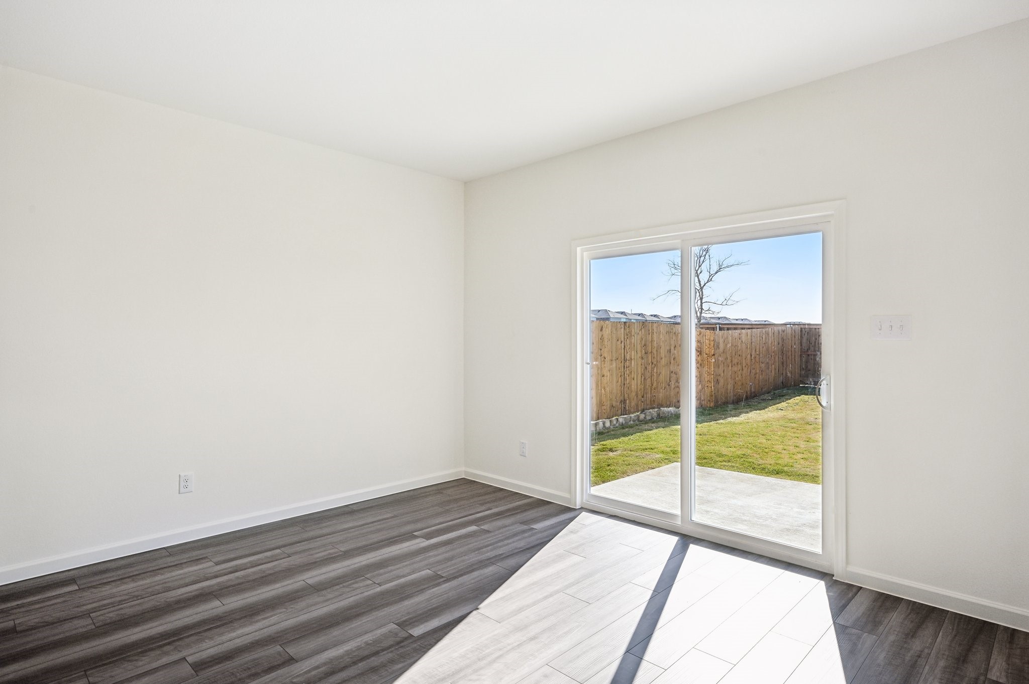 14601 Sage Bloom Lane Elgin, TX 78621 - Photo 7 of 11