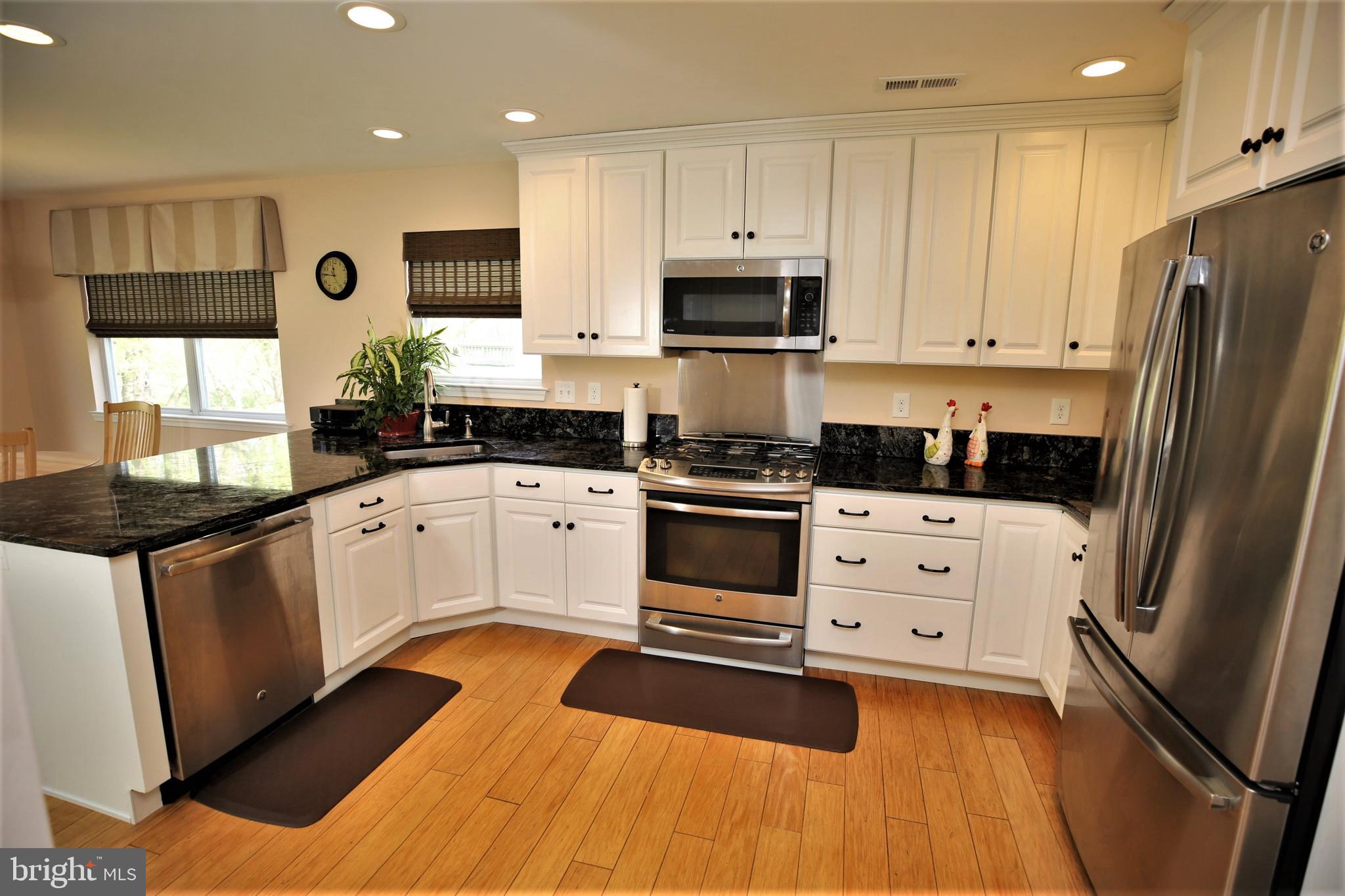 23 Port Mercer Road Lawrenceville, NJ 08648 - Photo 22 of 57