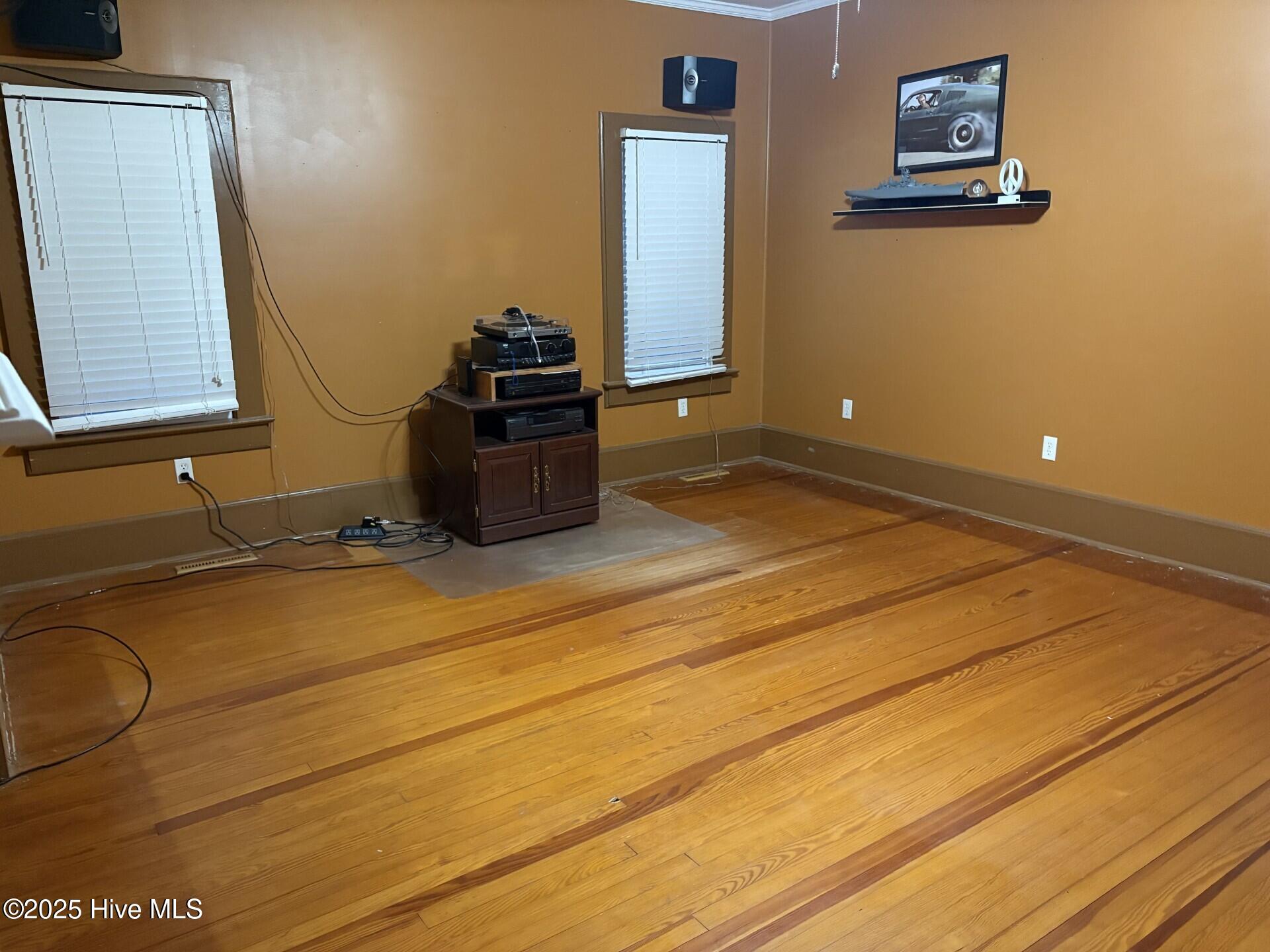 4809 Slatestone Road Washington, NC 27889 - Photo 22 of 38 Living Room