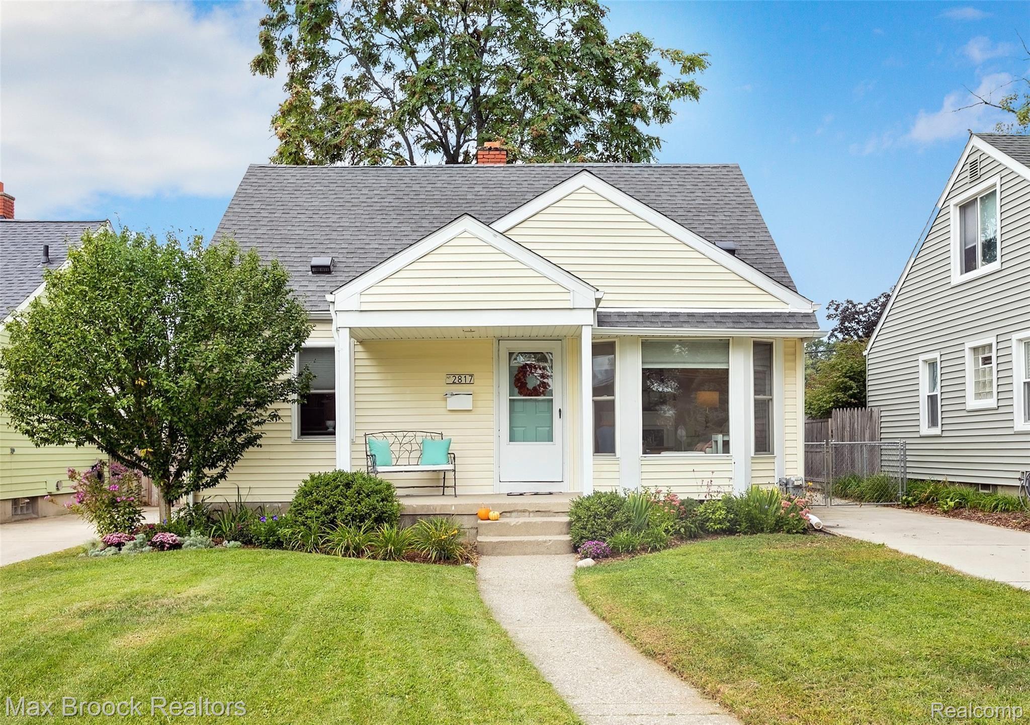 2817 South Rochester Road Royal Oak, MI 48073 - Photo 1 of 13 Rochester-1.jpg