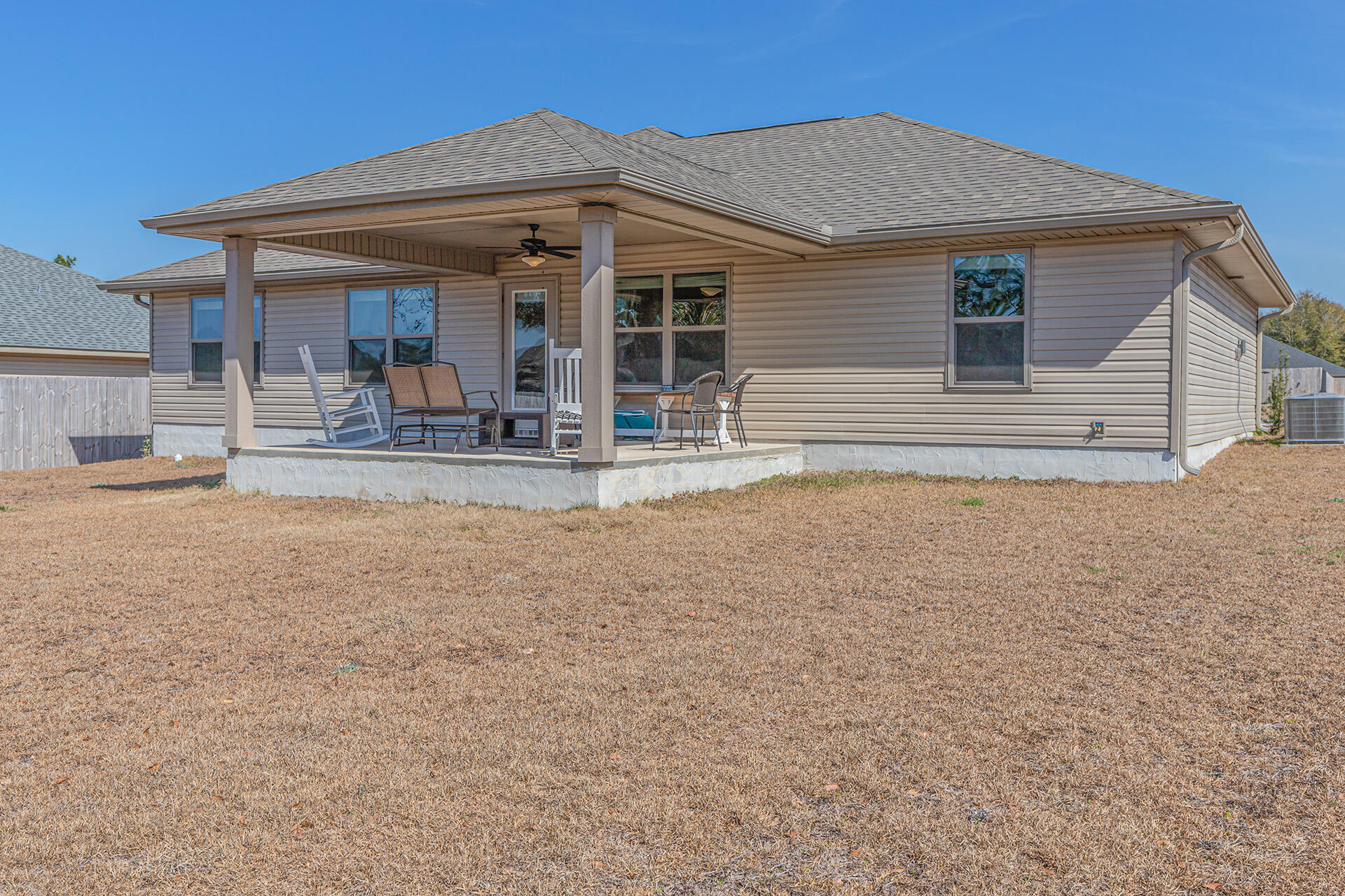 3637 Ranch Drive Crestview, FL 32539 - Photo 5 of 29 06