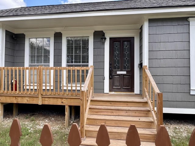 511 North 3rd Street Conroe, TX 77301 - Photo 5 of 28 Gallery Image 5