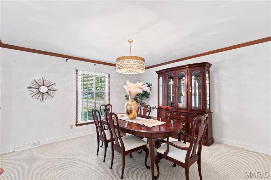 1841 Newburyport Road Chesterfield, MO 63005 - Photo 11 of 65