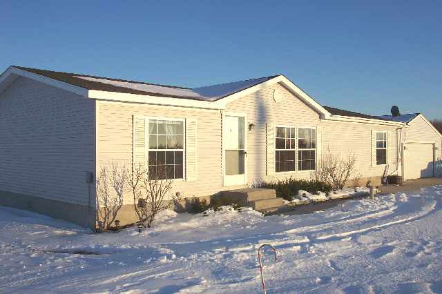 3262 Debroux Road Sturgeon Bay, WI 54235 - Photo 1 of 1 Main View