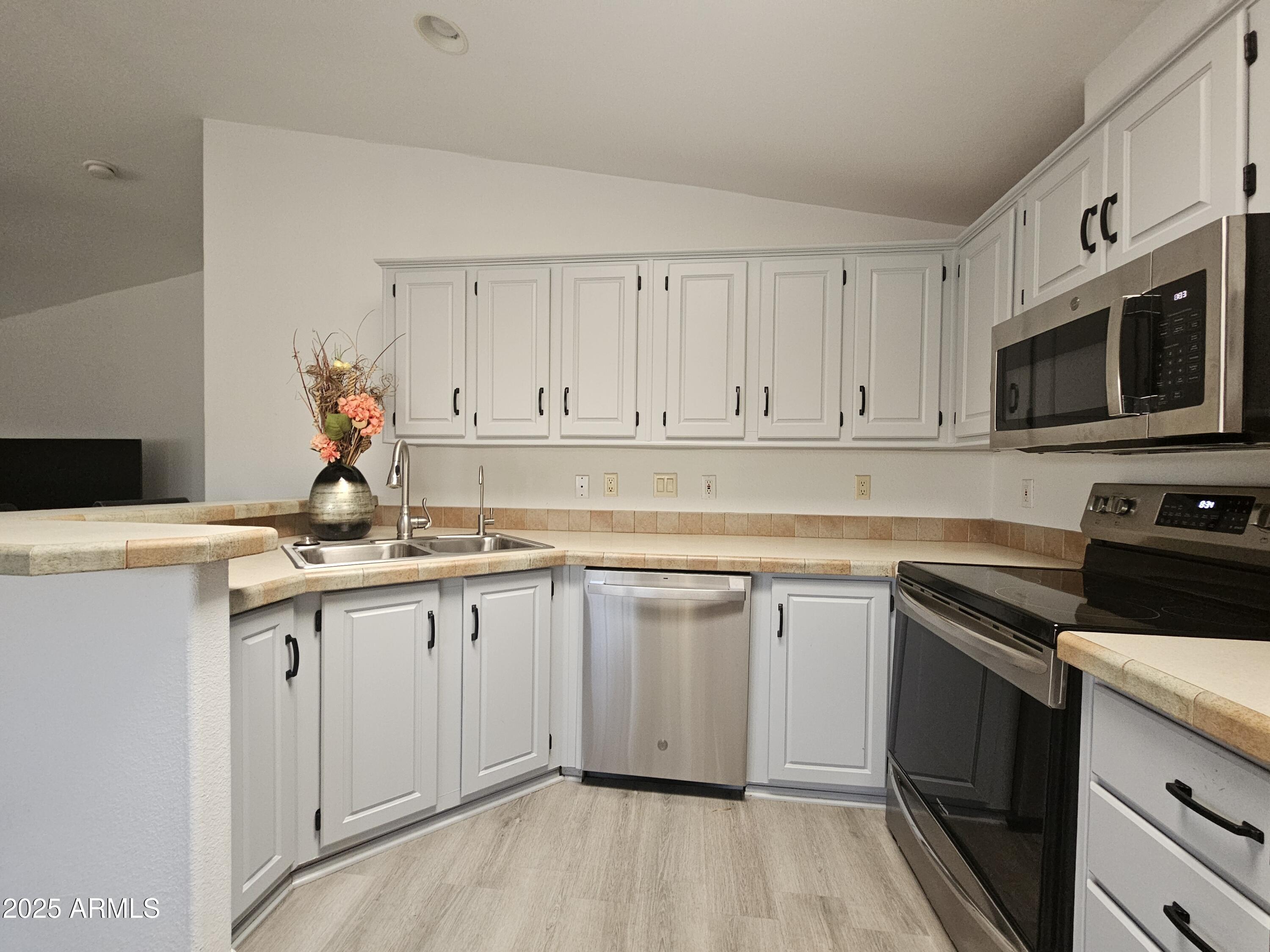 650 North Hawes Road, Unit 4634 Mesa, AZ 85207 - Photo 21 of 46 20250812_084006