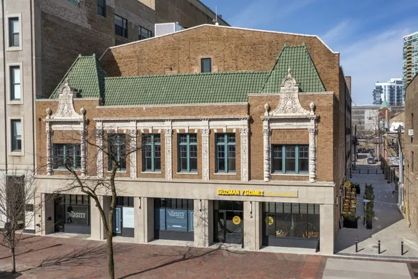 $2,500 | 1706 Sherman Avenue, Unit 102, Evanston, IL 60201