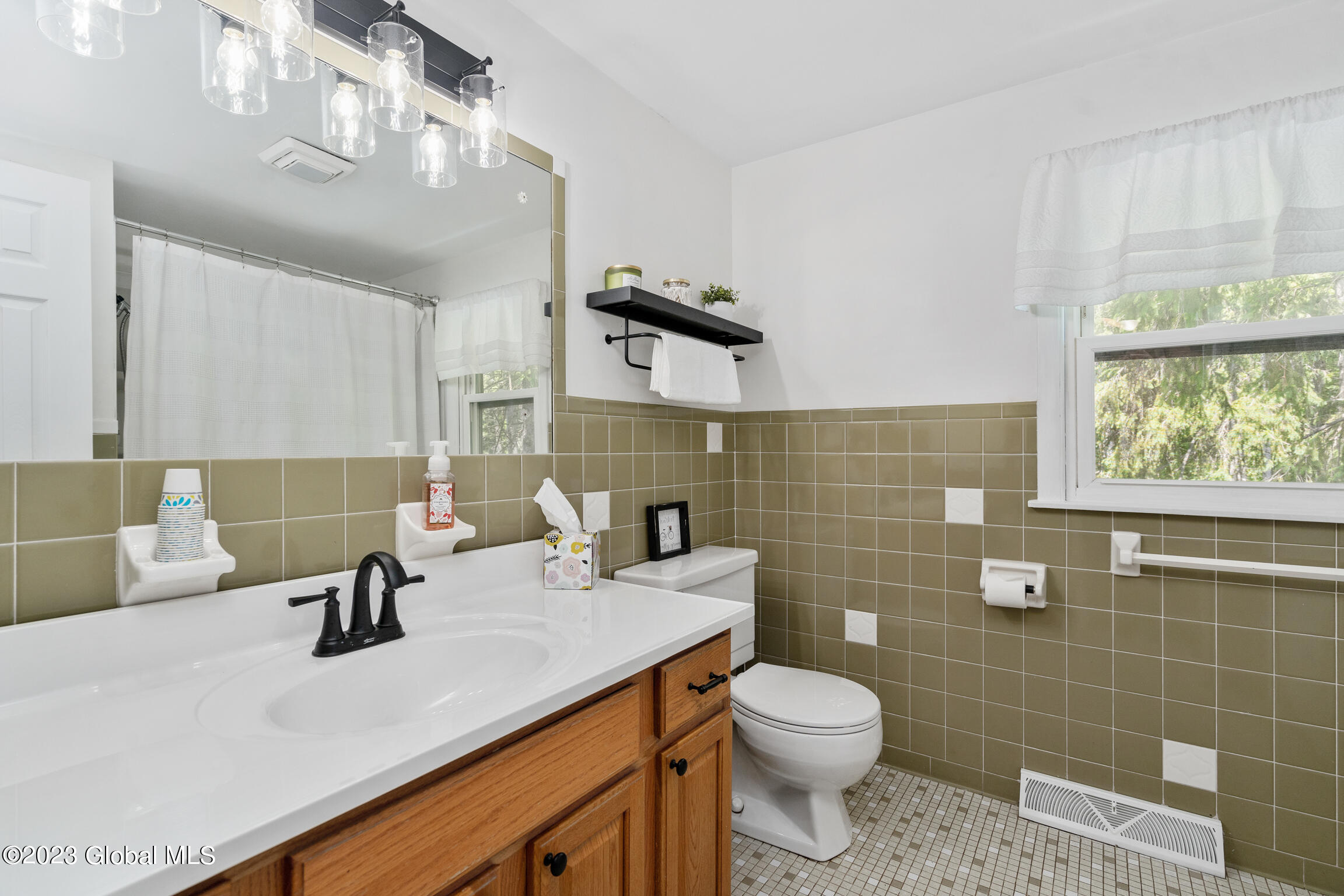 335 Van Vorst Road Glenville, NY 12019 - Photo 20 of 39 335 Van Vorst Rd-30