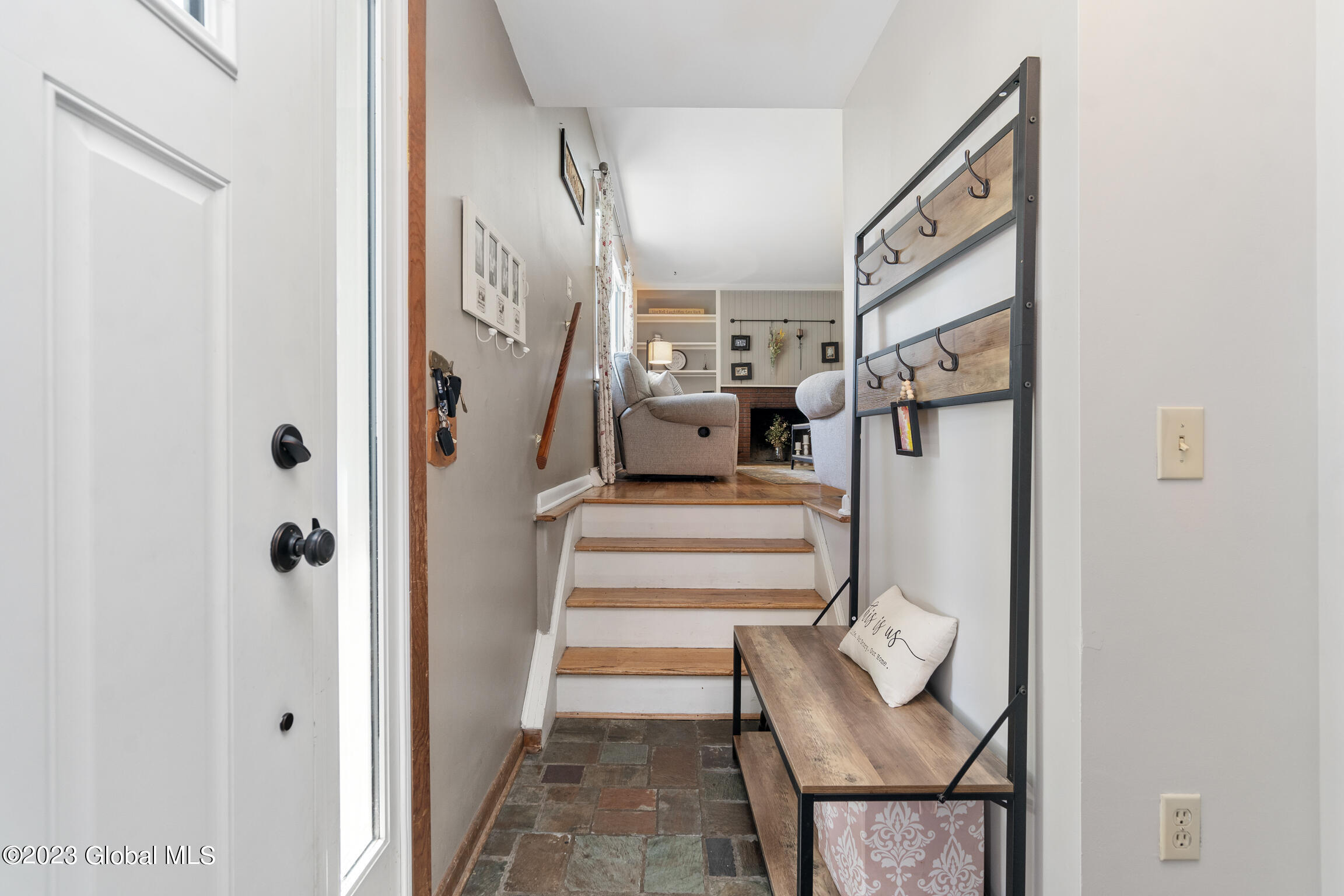 335 Van Vorst Road Glenville, NY 12019 - Photo 6 of 39 335 Van Vorst Rd-16