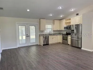 $329,000 | 40751 West 4th Avenue, Umatilla, FL 32784