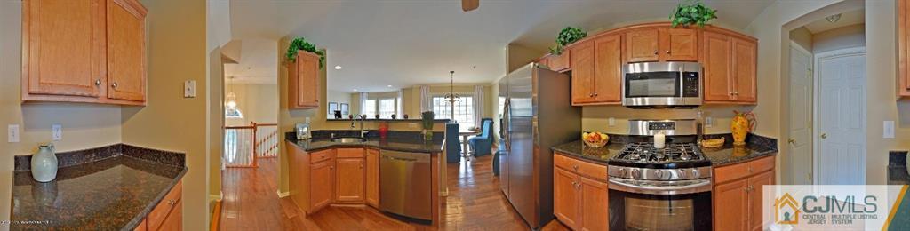 14 Raritan Reach Road, Unit 7 South Amboy, NJ 08879 - Photo 3 of 6 a view of living room