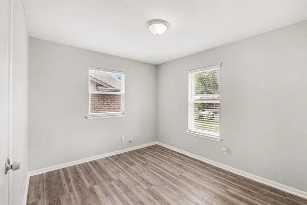 $214,900 | 821 East Bovell Street, Crowley, TX 76036