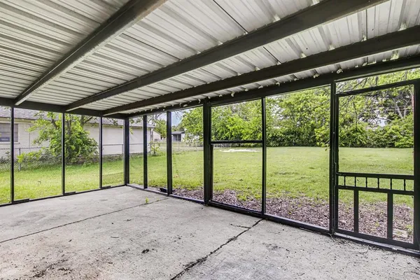 $214,900 | 821 East Bovell Street, Crowley, TX 76036
