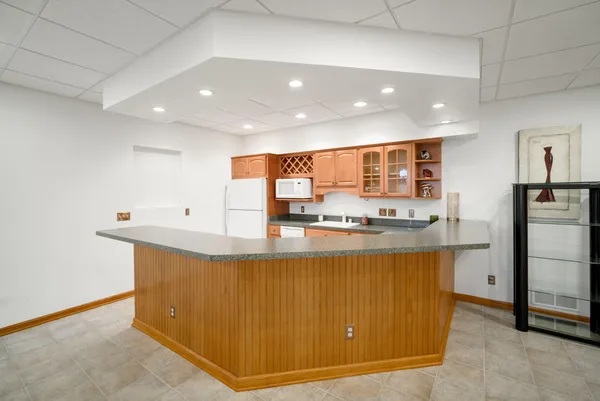 $1,079,900 | 2840 Norman Drive, Brookfield, WI 53045