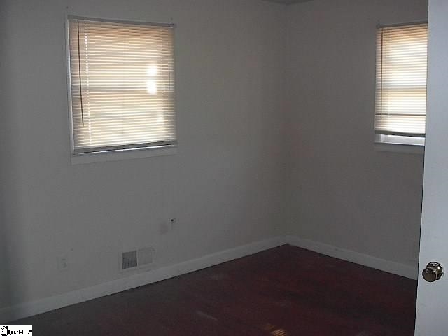 8341 Fairforest Road Spartanburg, SC 29303 - Photo 8 of 15 Gallery Image 8
