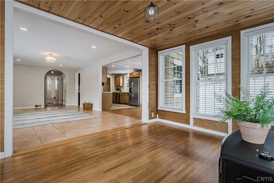 63 Higby Road Utica, NY 13501 - Photo 9 of 41