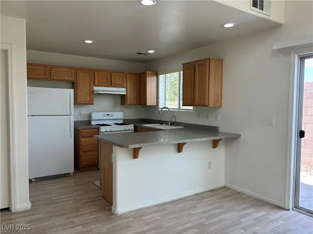 $1,745 | 9928 Juniper Haven Avenue, Las Vegas, NV 89148