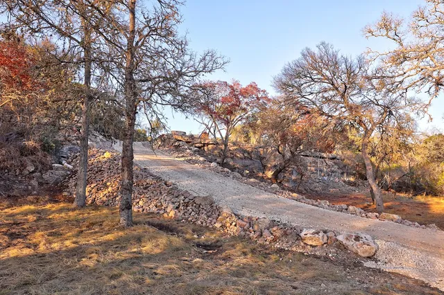 $699,000 | 196 B Rock Bottom Road, Hunt, TX 78024