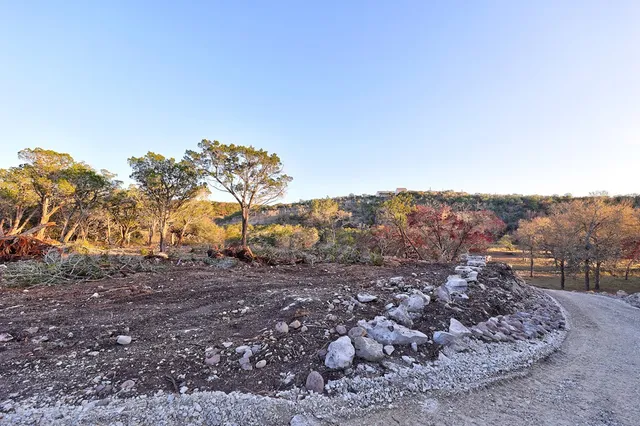 $699,000 | 196 B Rock Bottom Road, Hunt, TX 78024